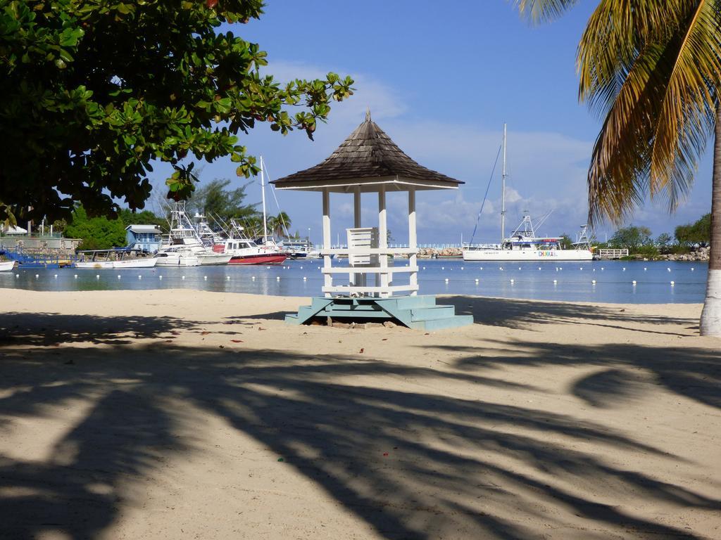 Beach Studio 6 Ocho Rios Cameră foto